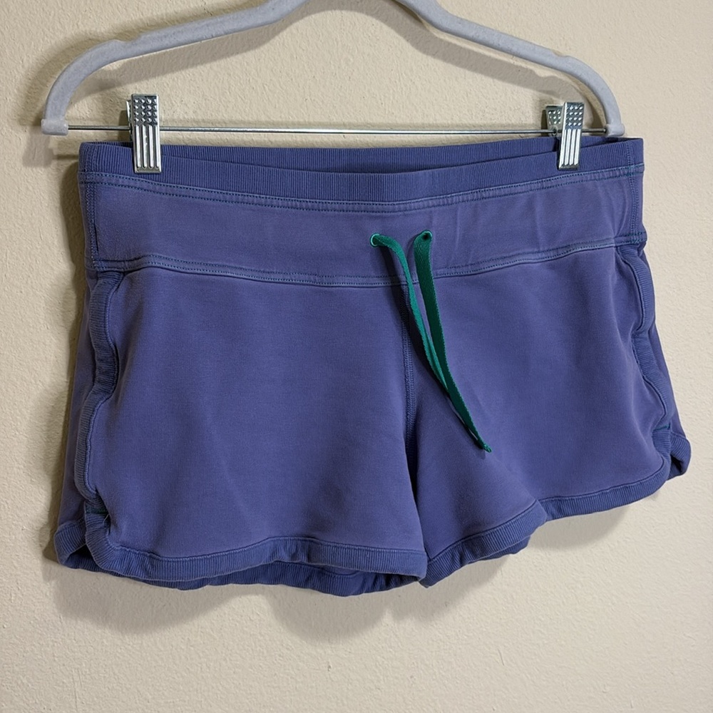 RARE Lululemon 🍋Periwinkle Purple Cotton Shorts Size 8
